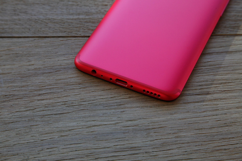 bgr-oneplus-5t-red-6