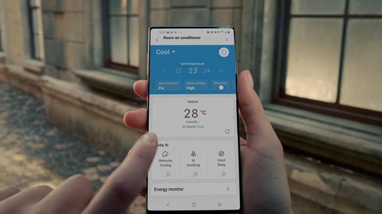 Samsung-Notchless-Phone