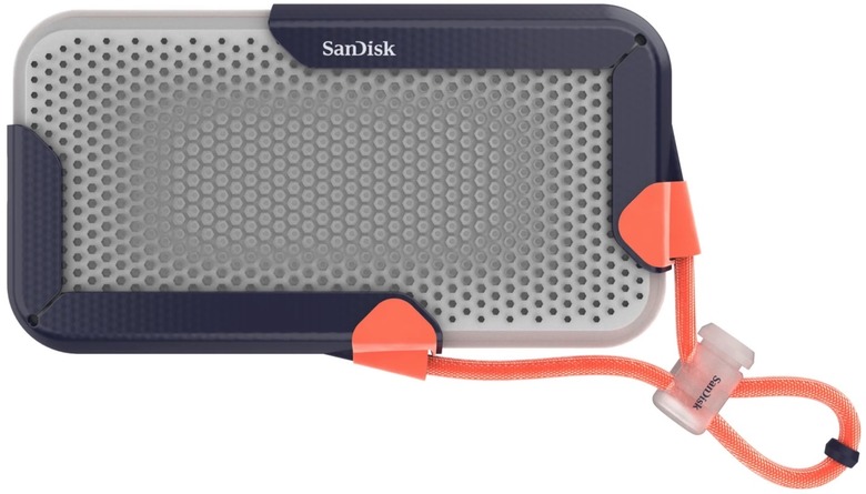 sandisk-superspeed-20gbps-8tb-ssd-ces-2020-concept