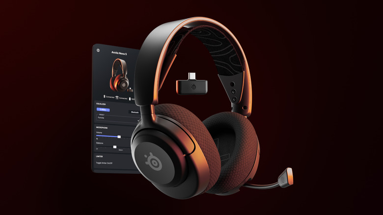 The Arctis Nova 5 in Black with the companion app.