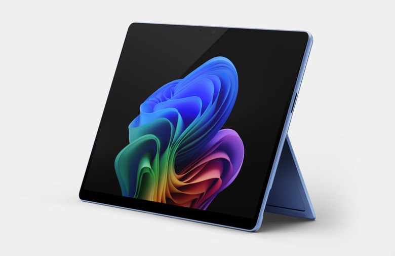The Surface Pro 11 tablet/laptop 2-in-1.
