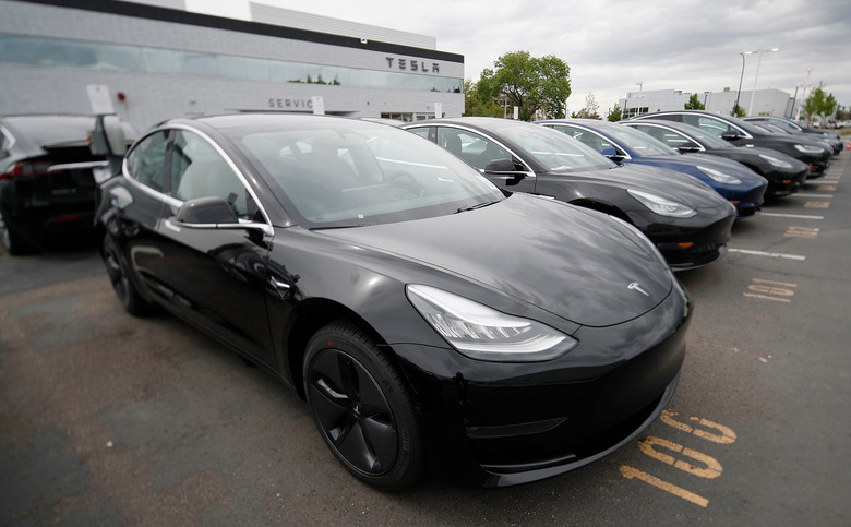 Tesla-Model-3