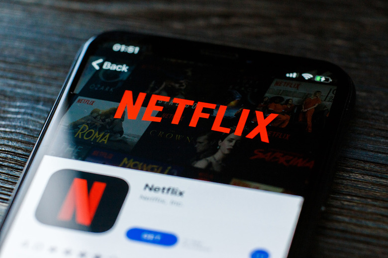 netflix-sign-iphone-smartphone-mobile