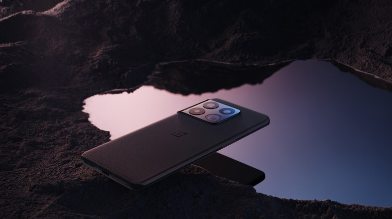 OnePlus 10 Pro promotion image.