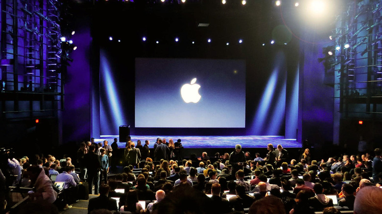 apple-event-sign-2