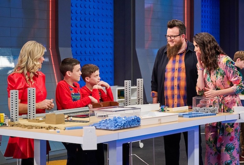 lego-masters-jr-alison-sweeney