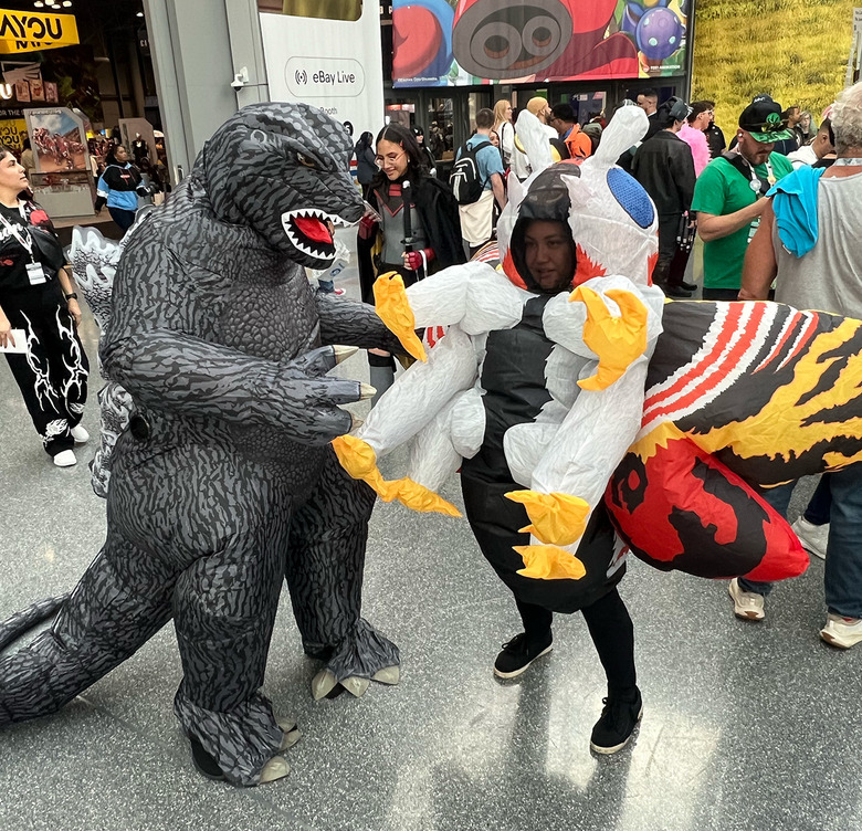 New York Comic Con 2025: Best Cosplay Costumes [PHOTOS]