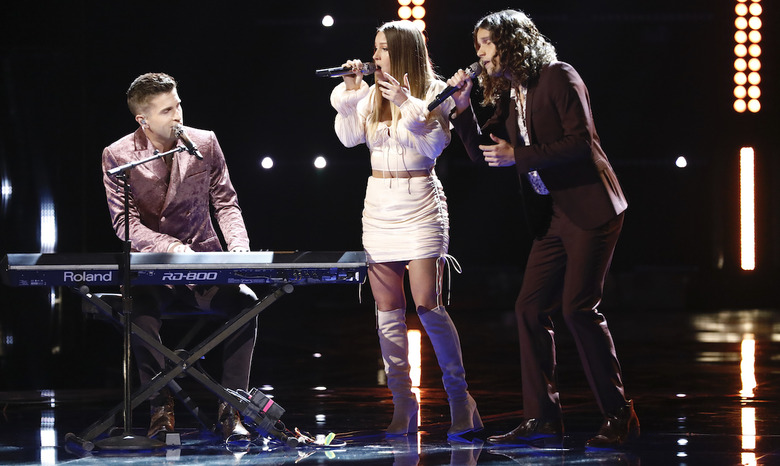 the voice girl named tom