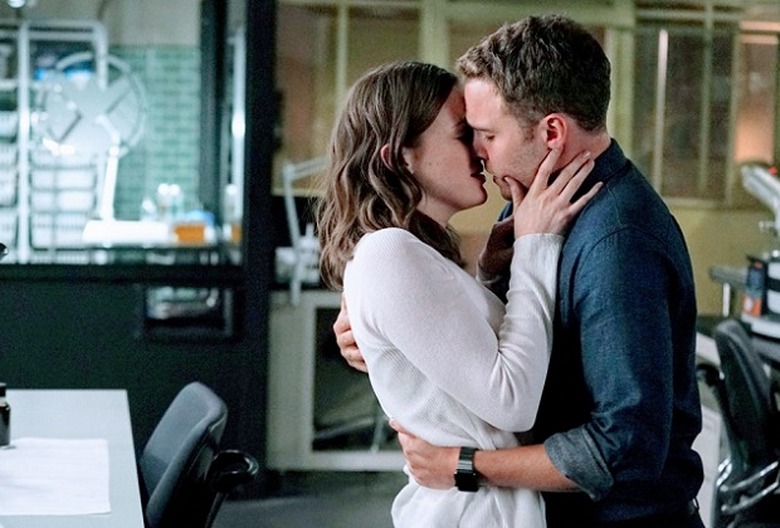 Agents of S.H.I.E.L.D. Fitz and Simmons Kiss