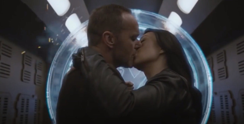 Agents SHIELD Kiss