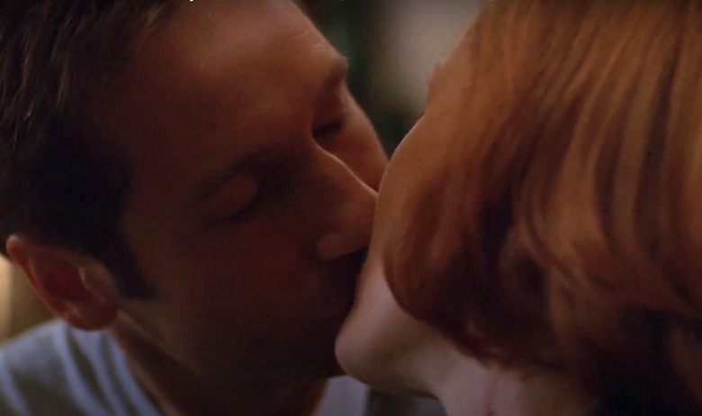 X-Files Kiss