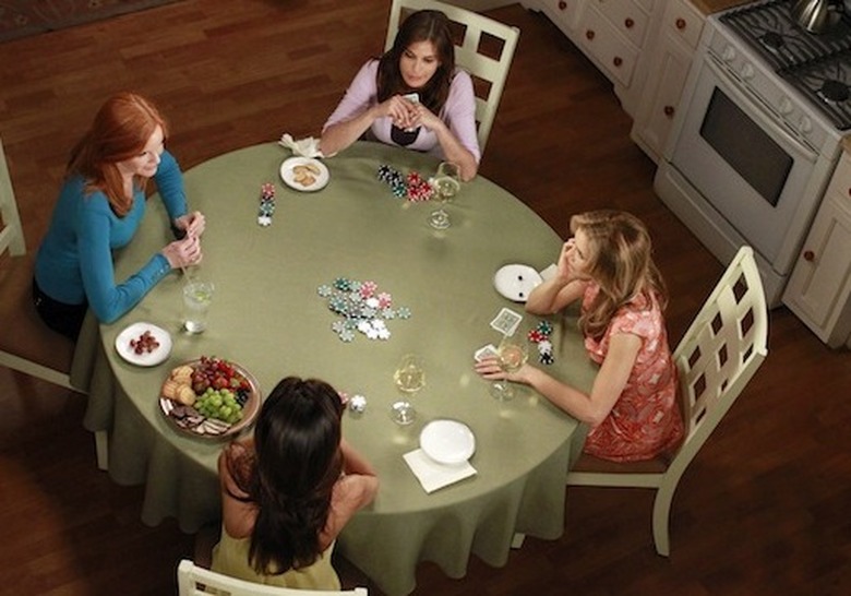 CLOCKWISE FROM LEFT: MARCIA CROSS, TERI HATCHER, FELICITY HUFFMAN, EVA LONGORIA