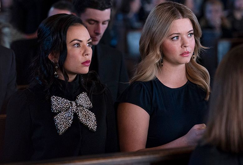 Pretty Little Liars: The Perfectionists