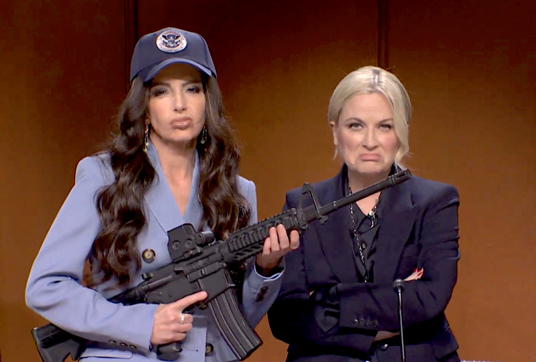 SNL Video Tina Fey Amy Poehler Kristi Noem Pam Bondi